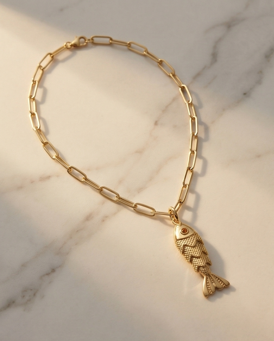 The Lucky Catch Necklace | 14k Gold Filled Paperclip Chain + Fish Pendant