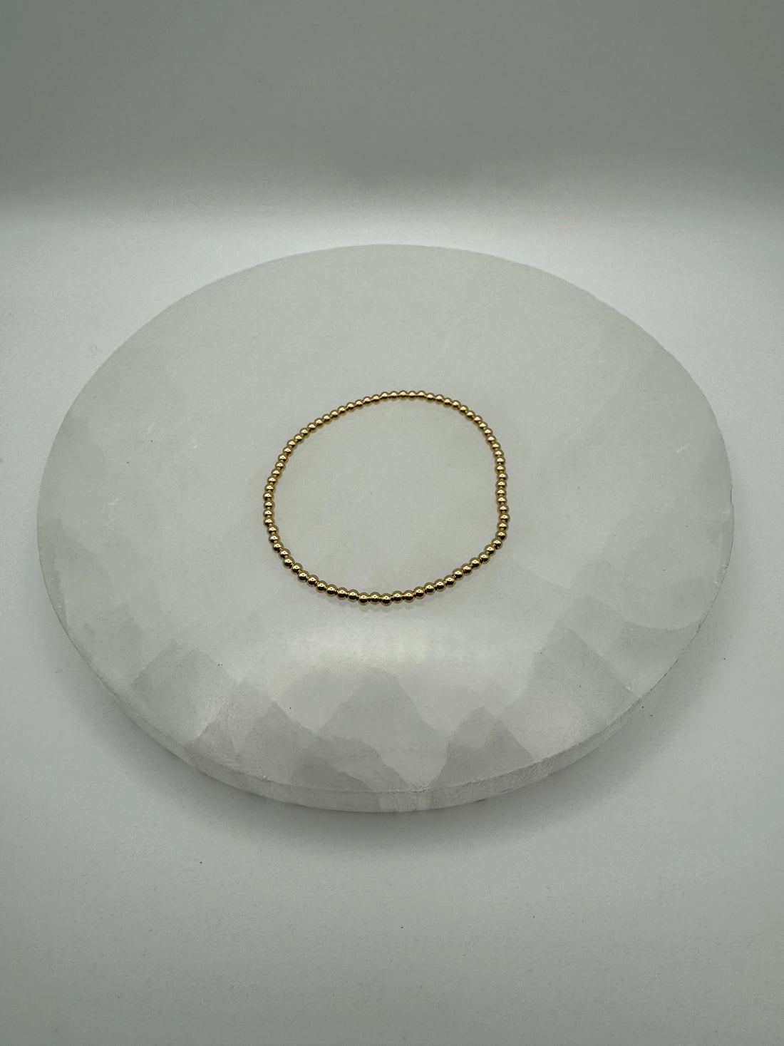 ounders, gold-filled, stretch-bracelet, minimalist-jewelry, everyday-luxury, stackable, handmade, 2mm